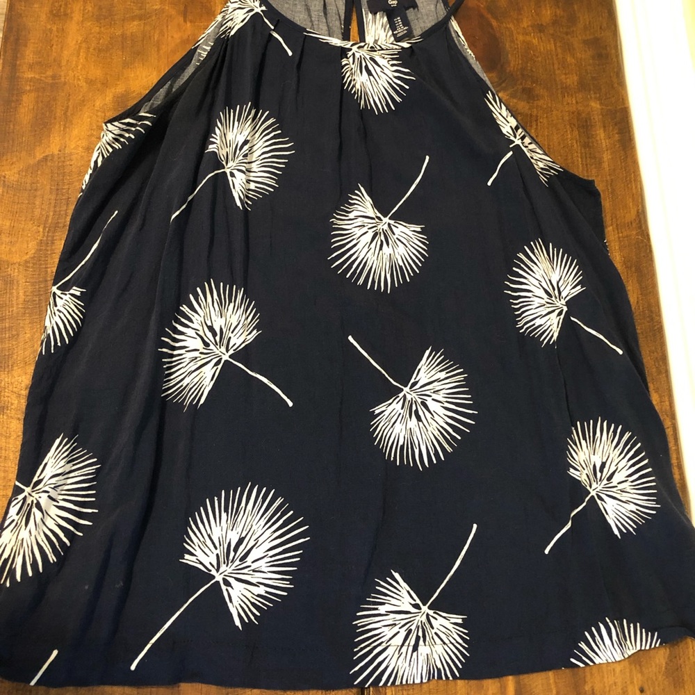 Gap halter style navy tank top with floral  M